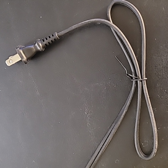 Minion Waffle Maker - Picture 8 of 8